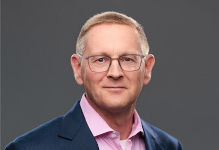 Duncan McKechnie, EVP, Chief Commercial Officer, Vertex Pharmaceuticals | Med Tech Business Review